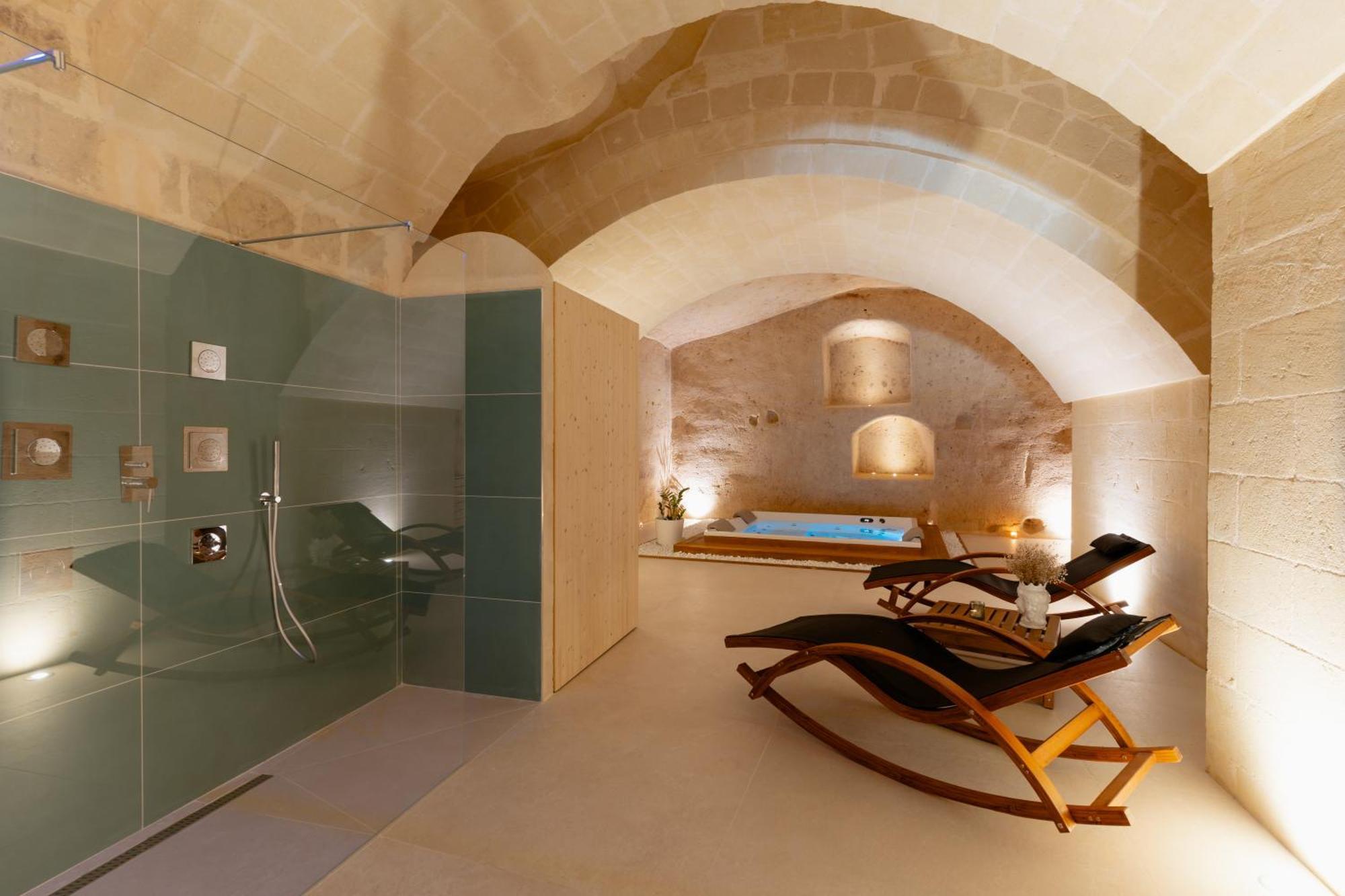 Endea Suite Rooms & Lounge Spa มาเตรา ภายนอก รูปภาพ